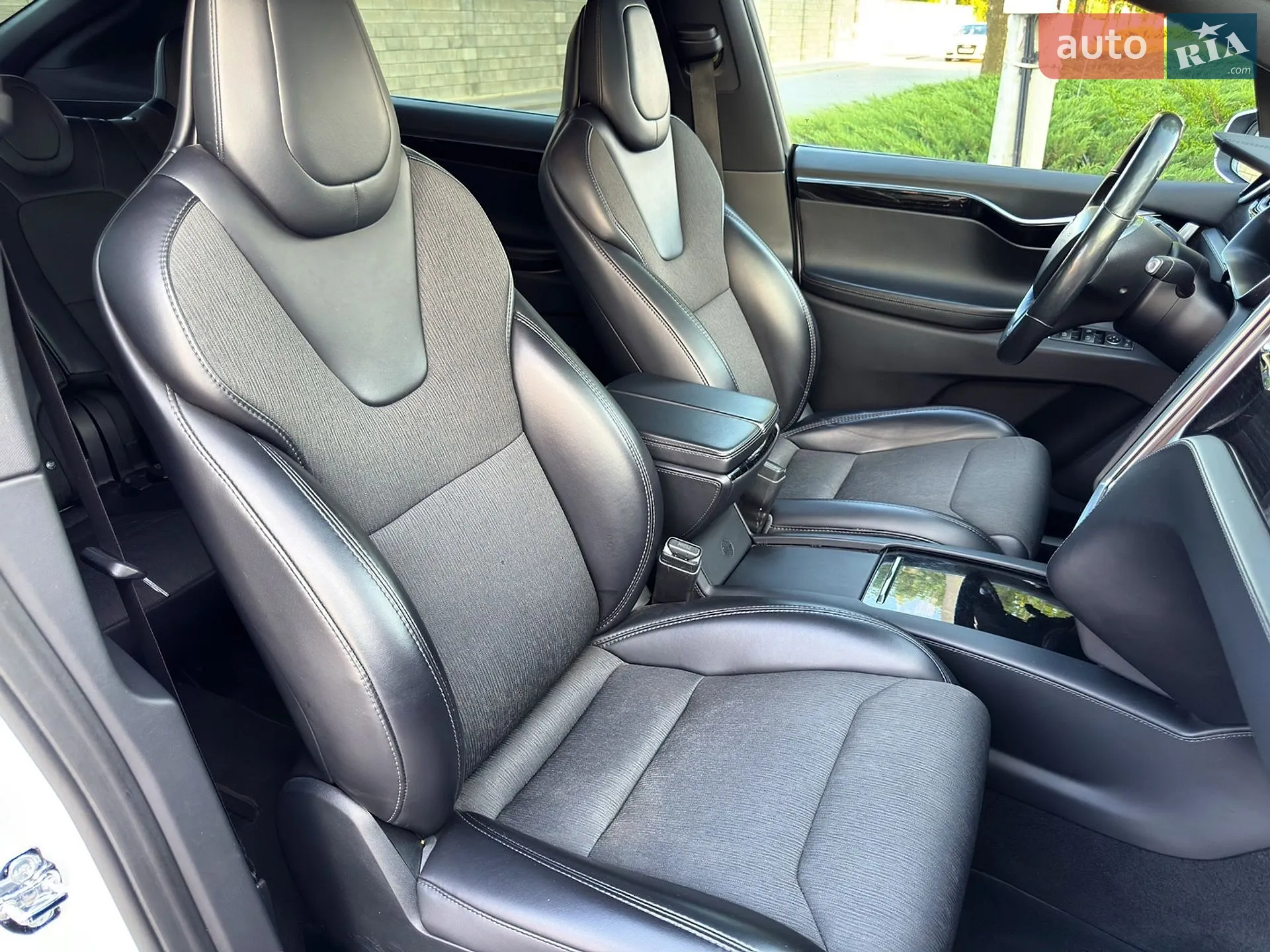 2018 Tesla Model X - мініатюра 33
