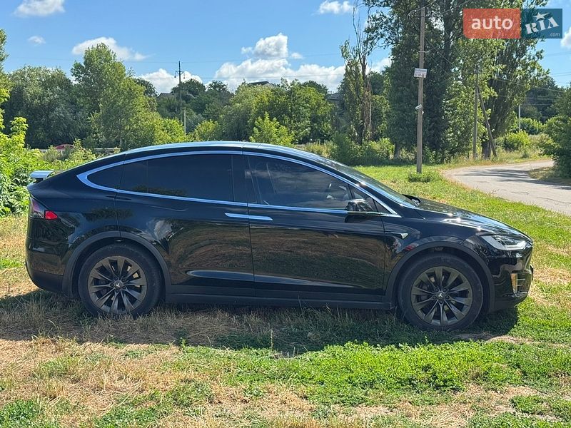 Внедорожник / Кроссовер Tesla Model X 2018 в Виннице