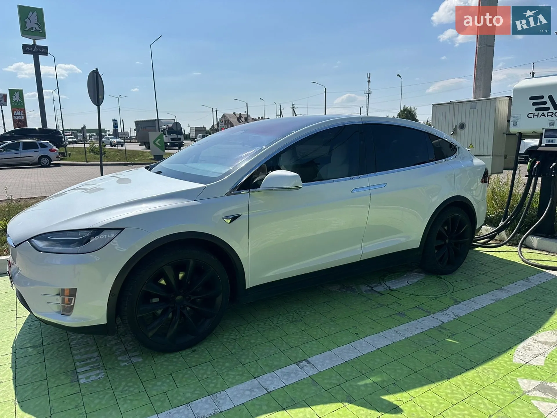 2016 Tesla Model X - мініатюра 2