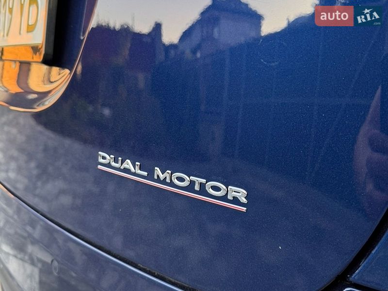 Внедорожник / Кроссовер Tesla Model X 2019 в Тернополе
