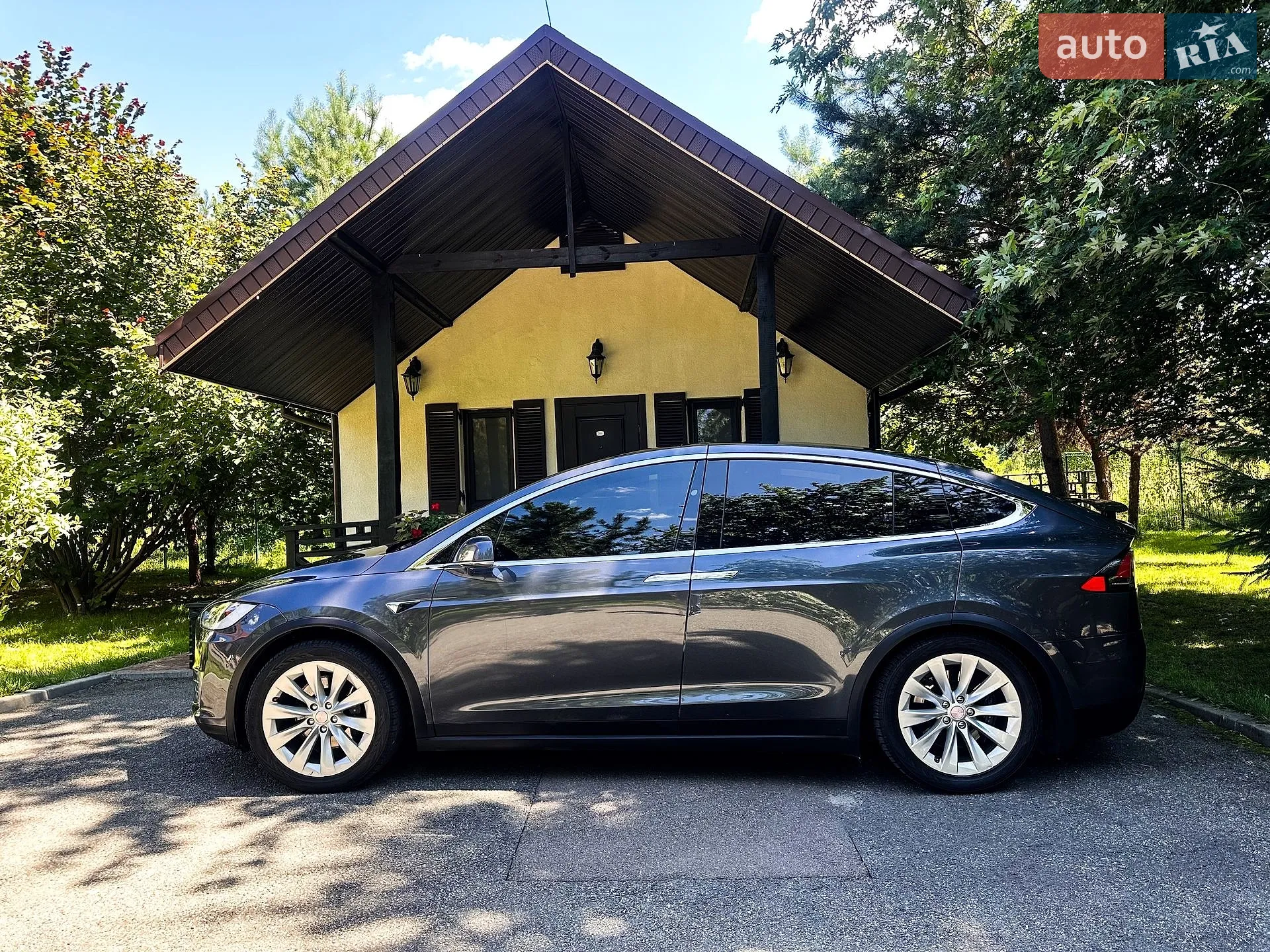 2017 Tesla Model X - мініатюра 8