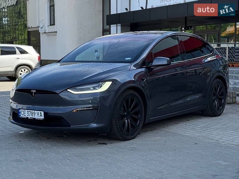 Позашляховик / Кросовер Tesla Model X 2023 в Чернівцях
