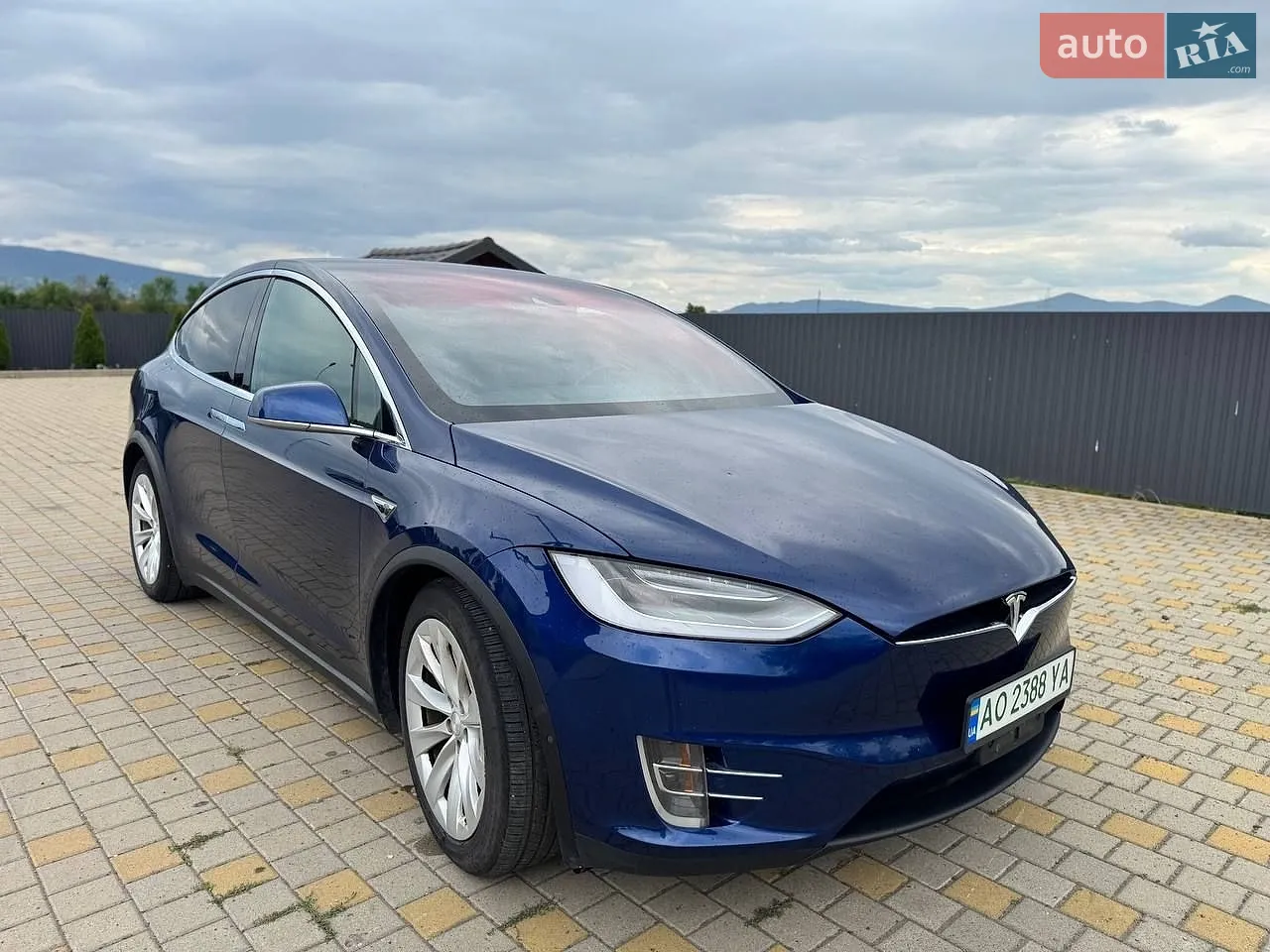 2016 Tesla Model X - мініатюра 3