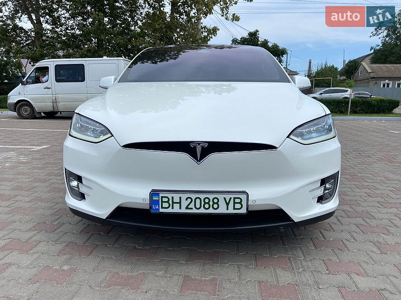 Позашляховик / Кросовер Tesla Model X 2018 в Одесі