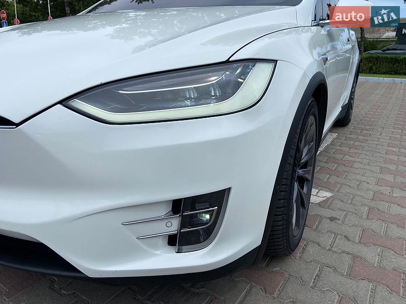 Позашляховик / Кросовер Tesla Model X 2018 в Одесі