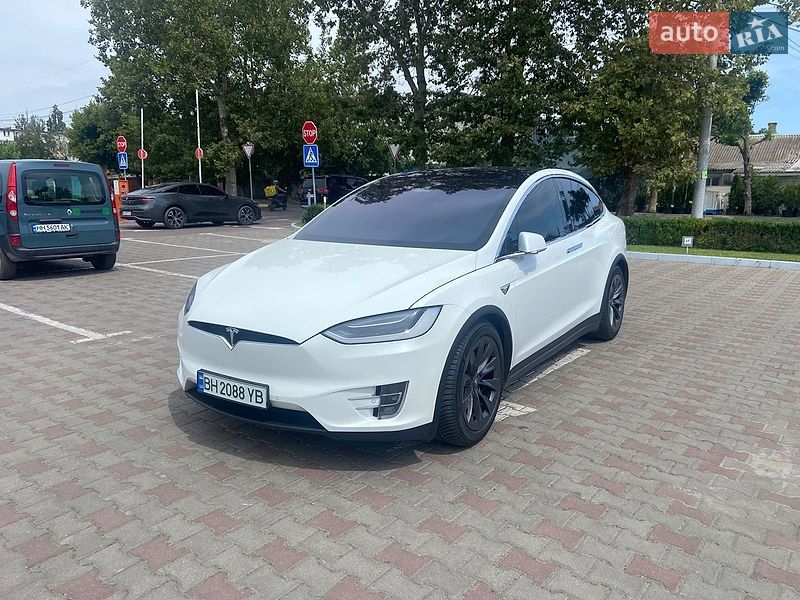 Позашляховик / Кросовер Tesla Model X 2018 в Одесі