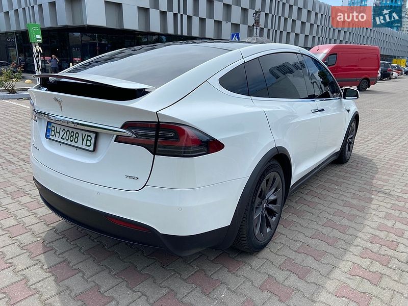 Позашляховик / Кросовер Tesla Model X 2018 в Одесі