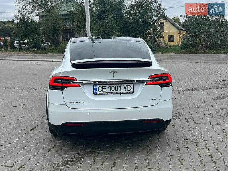 Позашляховик / Кросовер Tesla Model X 2016 в Чернівцях фото 4 Позашляховик / Кросовер Tesla Model X 2016 в Чернівцях