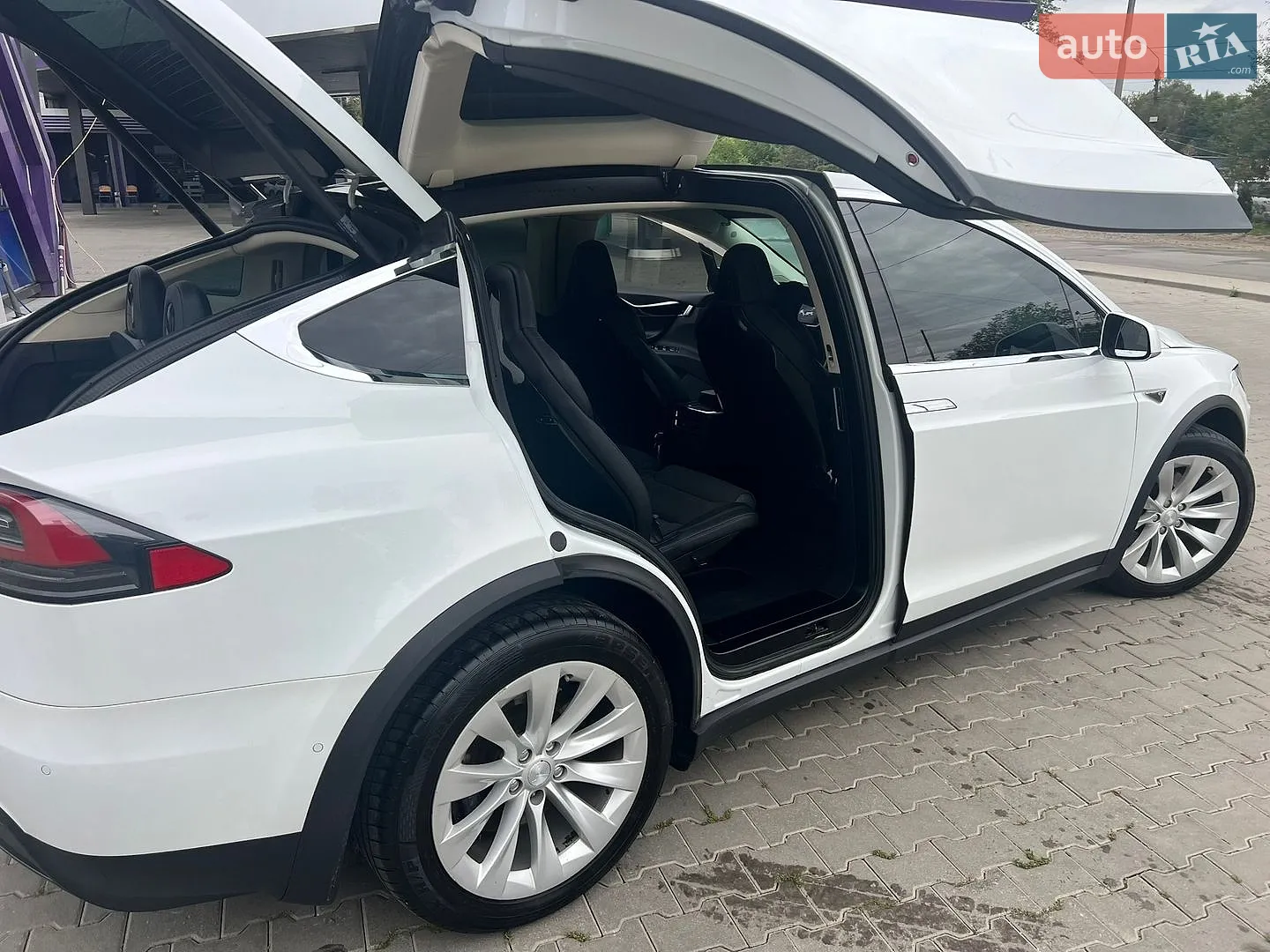 2016 Tesla Model X - мініатюра 17