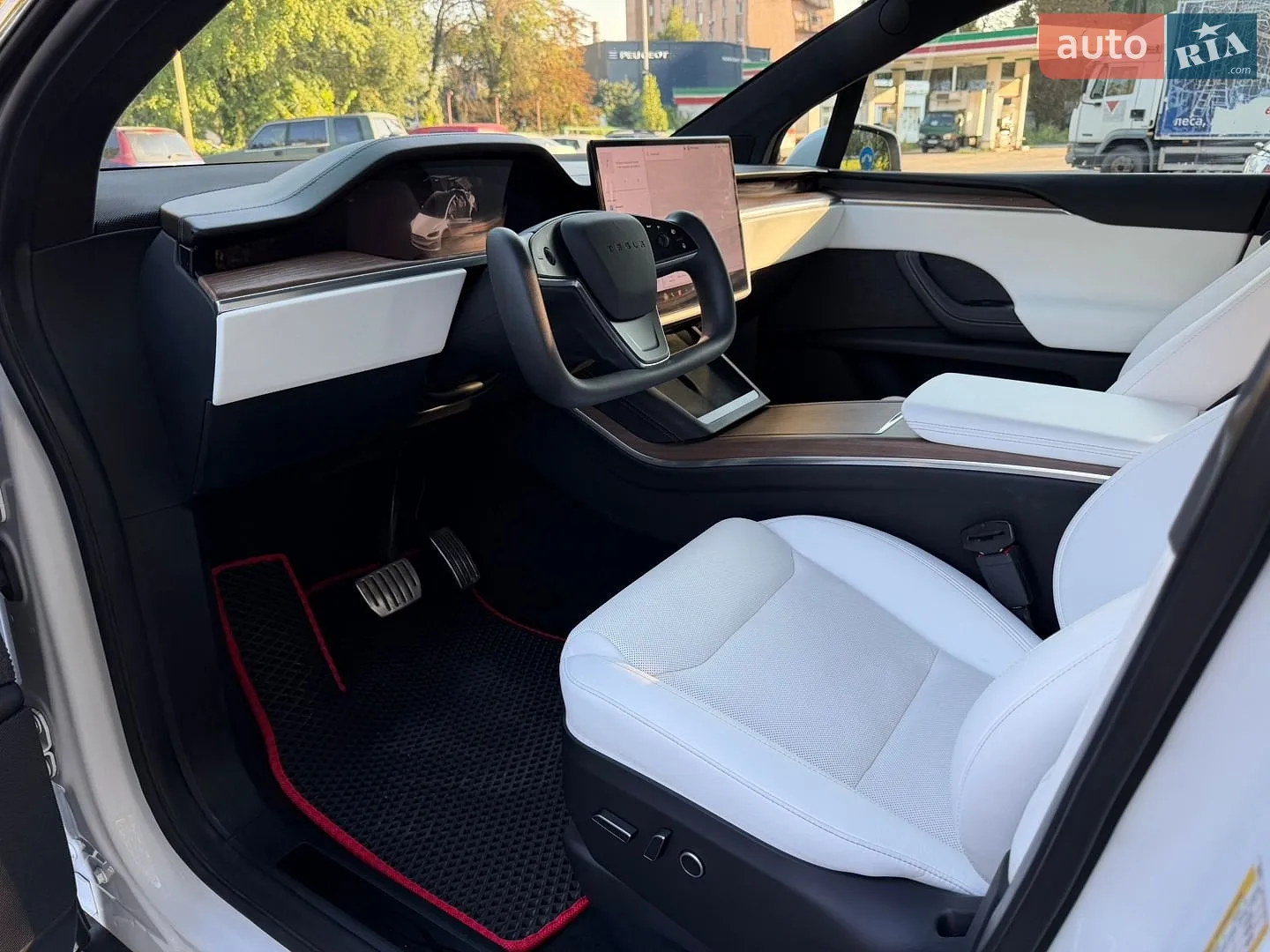 2022 Tesla Model X - мініатюра 8