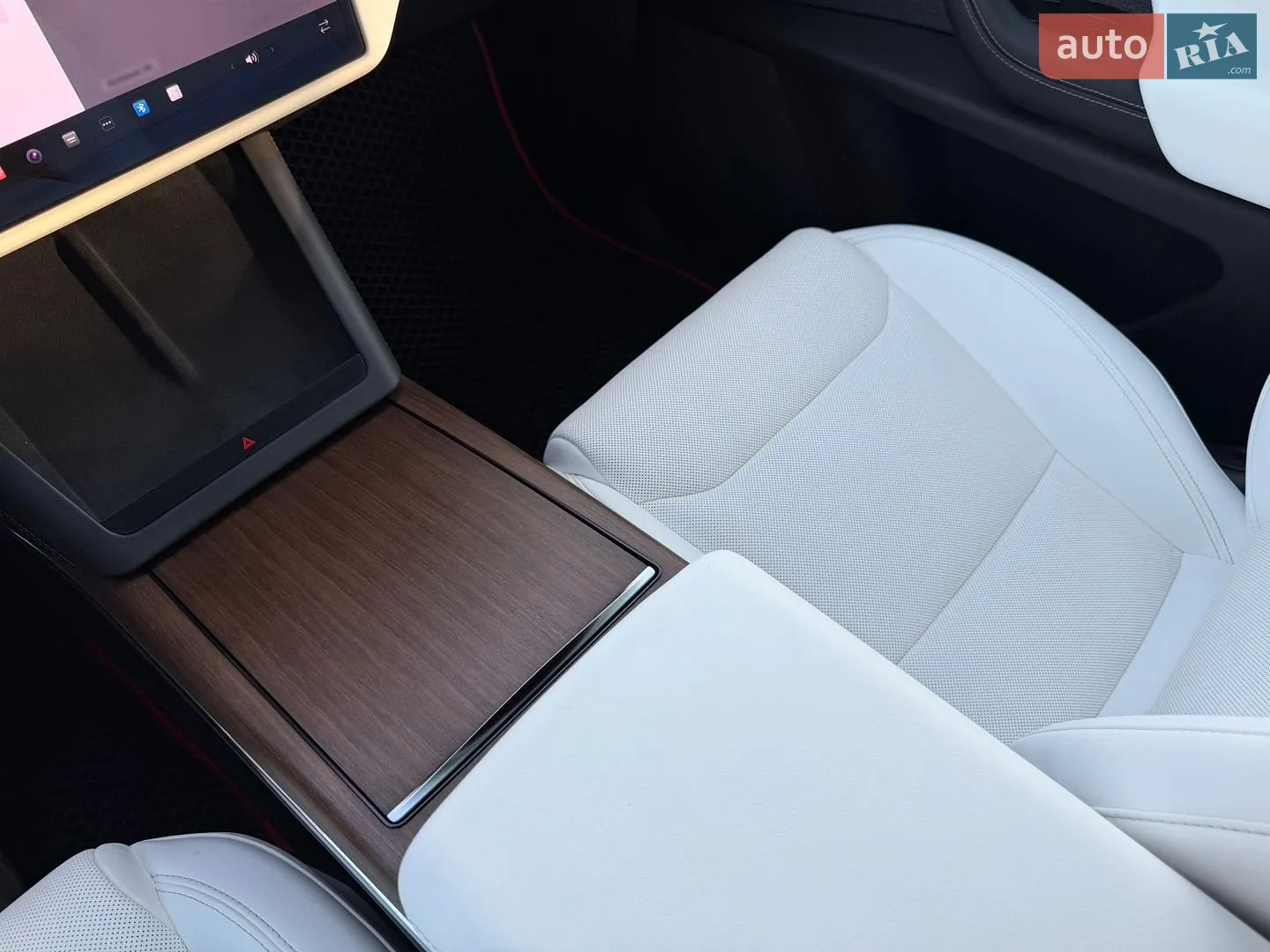 2022 Tesla Model X - мініатюра 19