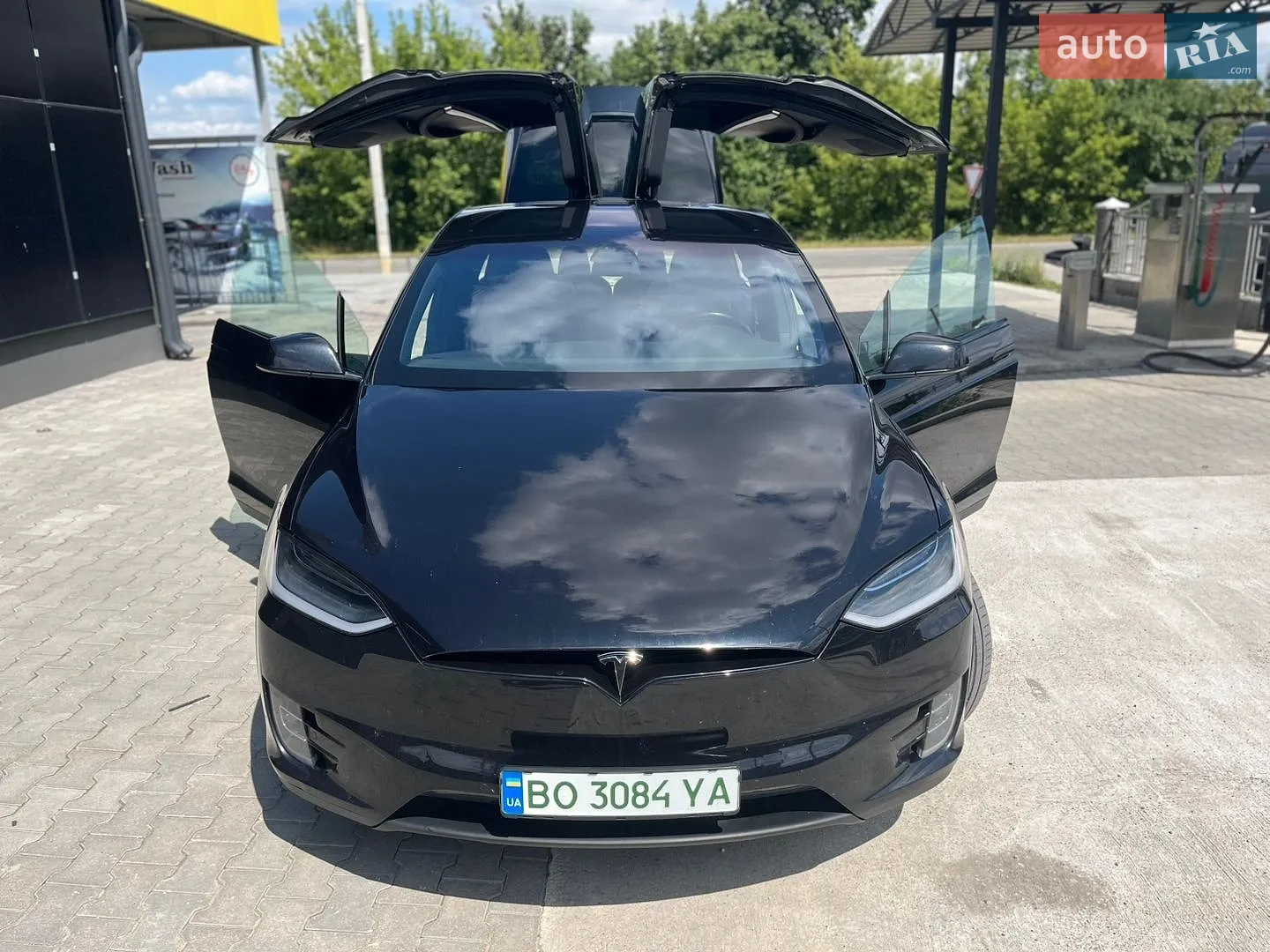 2018 Tesla Model X - фото 1