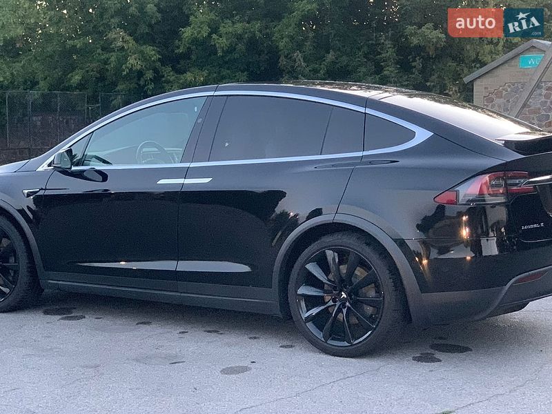Позашляховик / Кросовер Tesla Model X 2017 в Сквирі фото 7 Позашляховик / Кросовер Tesla Model X 2017 в Сквирі