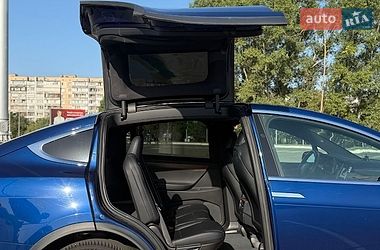 Внедорожник / Кроссовер Tesla Model X 2020 в Киеве
