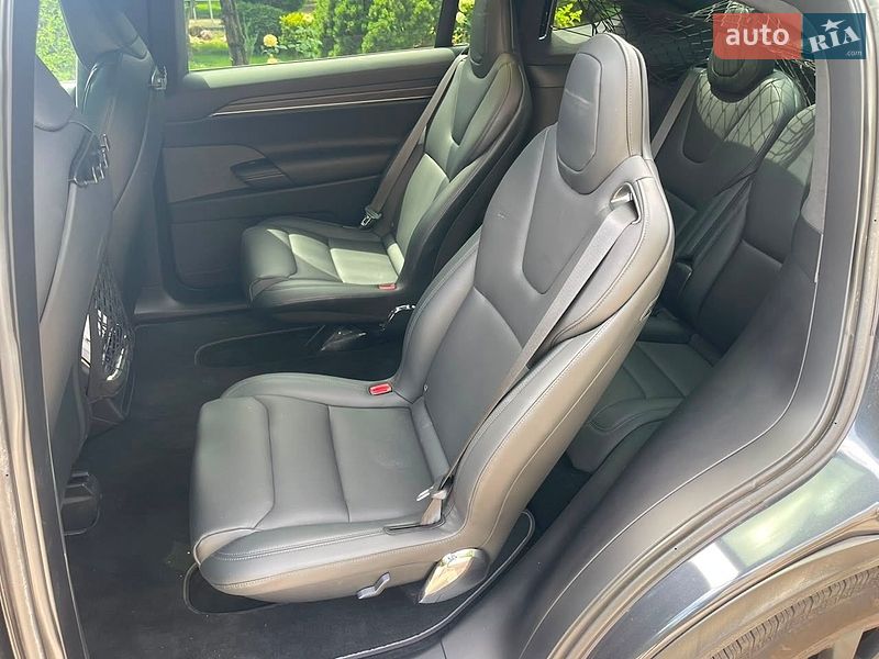 Внедорожник / Кроссовер Tesla Model X 2023 в Днепре