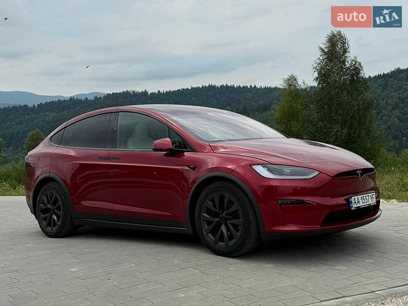 Внедорожник / Кроссовер Tesla Model X 2024 в Киеве