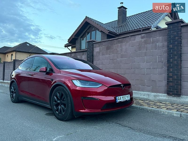Внедорожник / Кроссовер Tesla Model X 2024 в Киеве