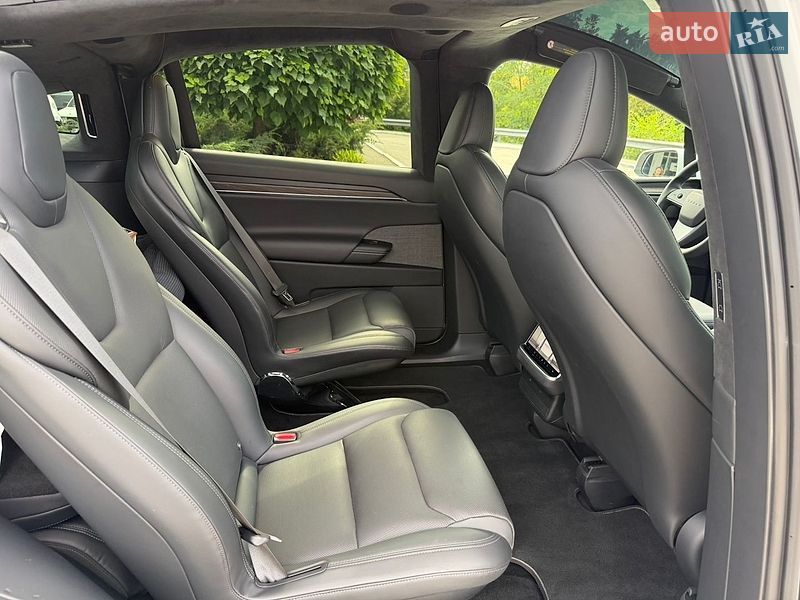 Позашляховик / Кросовер Tesla Model X 2023 в Києві