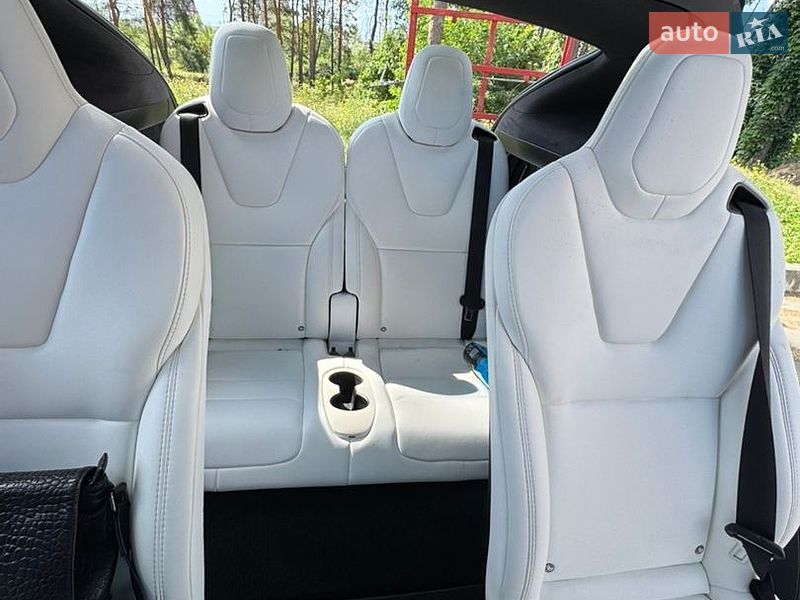 Внедорожник / Кроссовер Tesla Model X 2019 в Харькове