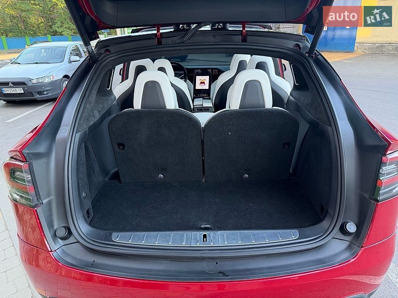 Внедорожник / Кроссовер Tesla Model X 2018 в Одессе