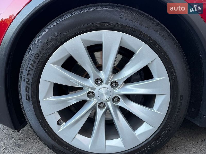Внедорожник / Кроссовер Tesla Model X 2018 в Одессе