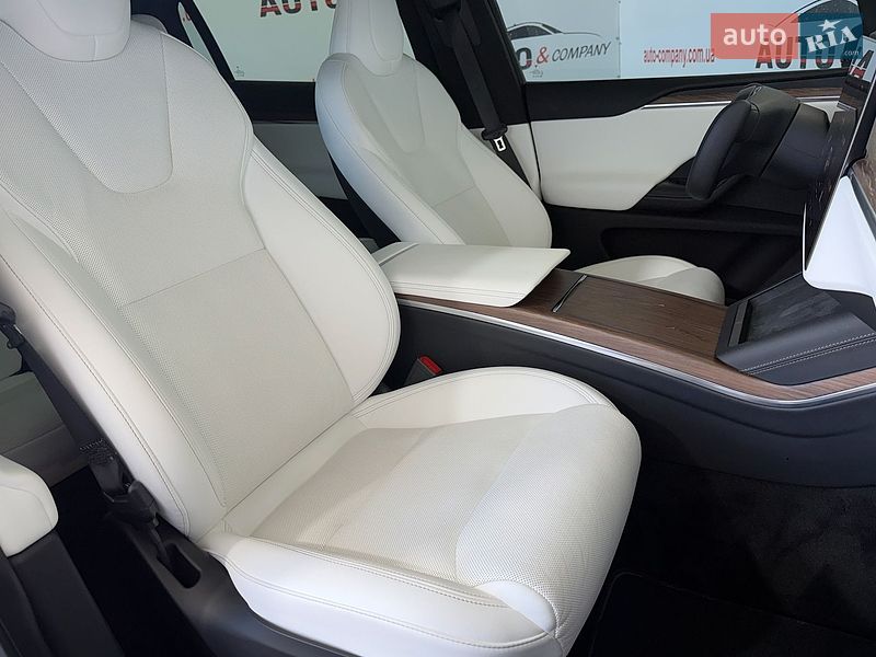 Позашляховик / Кросовер Tesla Model X 2022 в Львові