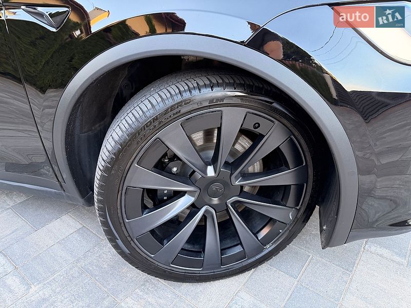 Внедорожник / Кроссовер Tesla Model X 2023 в Львове