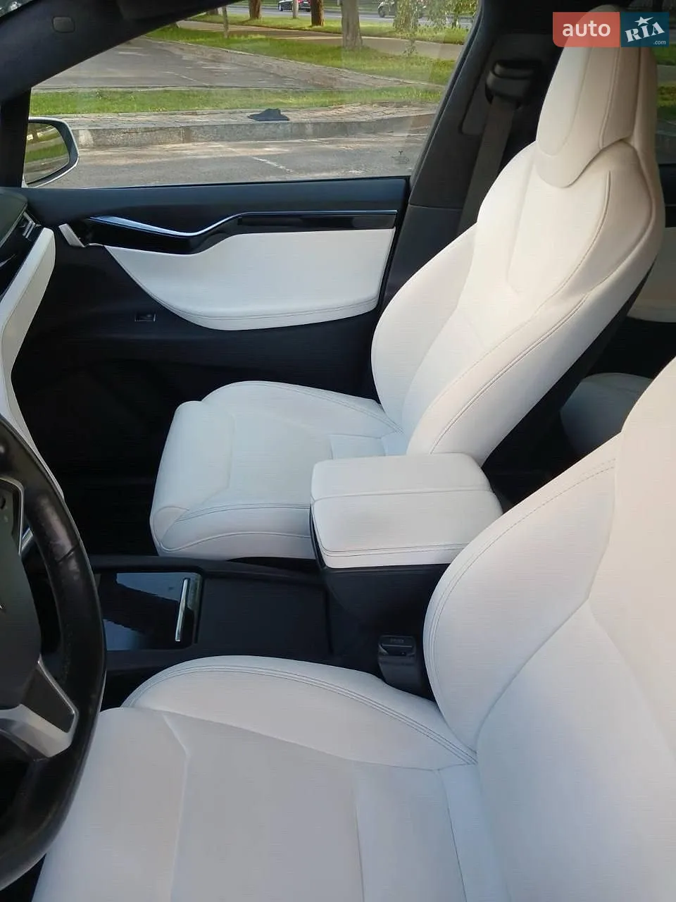 2018 Tesla Model X - мініатюра 15