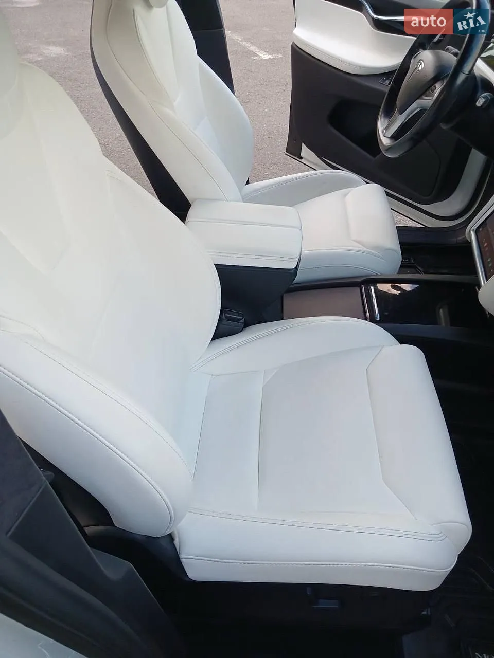 2018 Tesla Model X - мініатюра 24