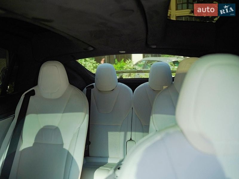 Позашляховик / Кросовер Tesla Model X 2022 в Києві