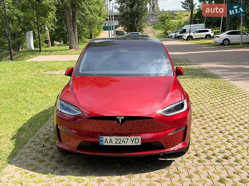 Позашляховик / Кросовер Tesla Model X 2024 в Києві