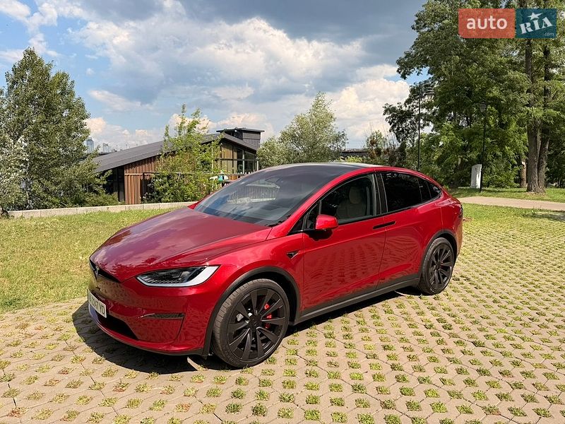 Позашляховик / Кросовер Tesla Model X 2024 в Києві