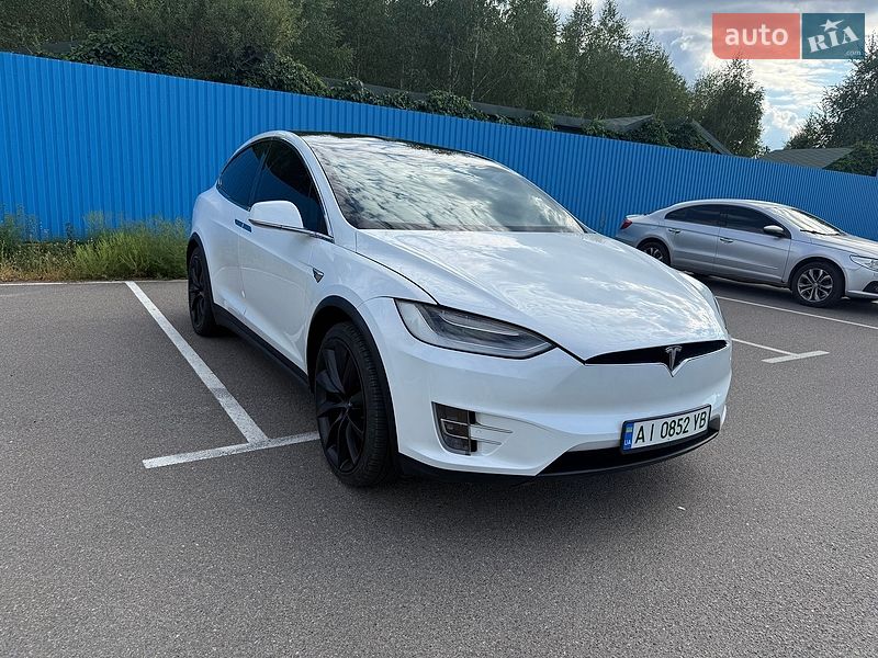 Позашляховик / Кросовер Tesla Model X 2020 в Києві