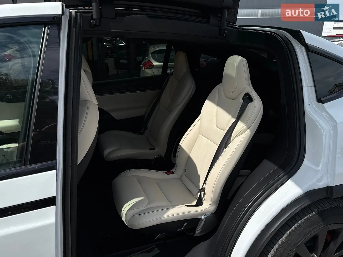 2023 Tesla Model X - мініатюра 16
