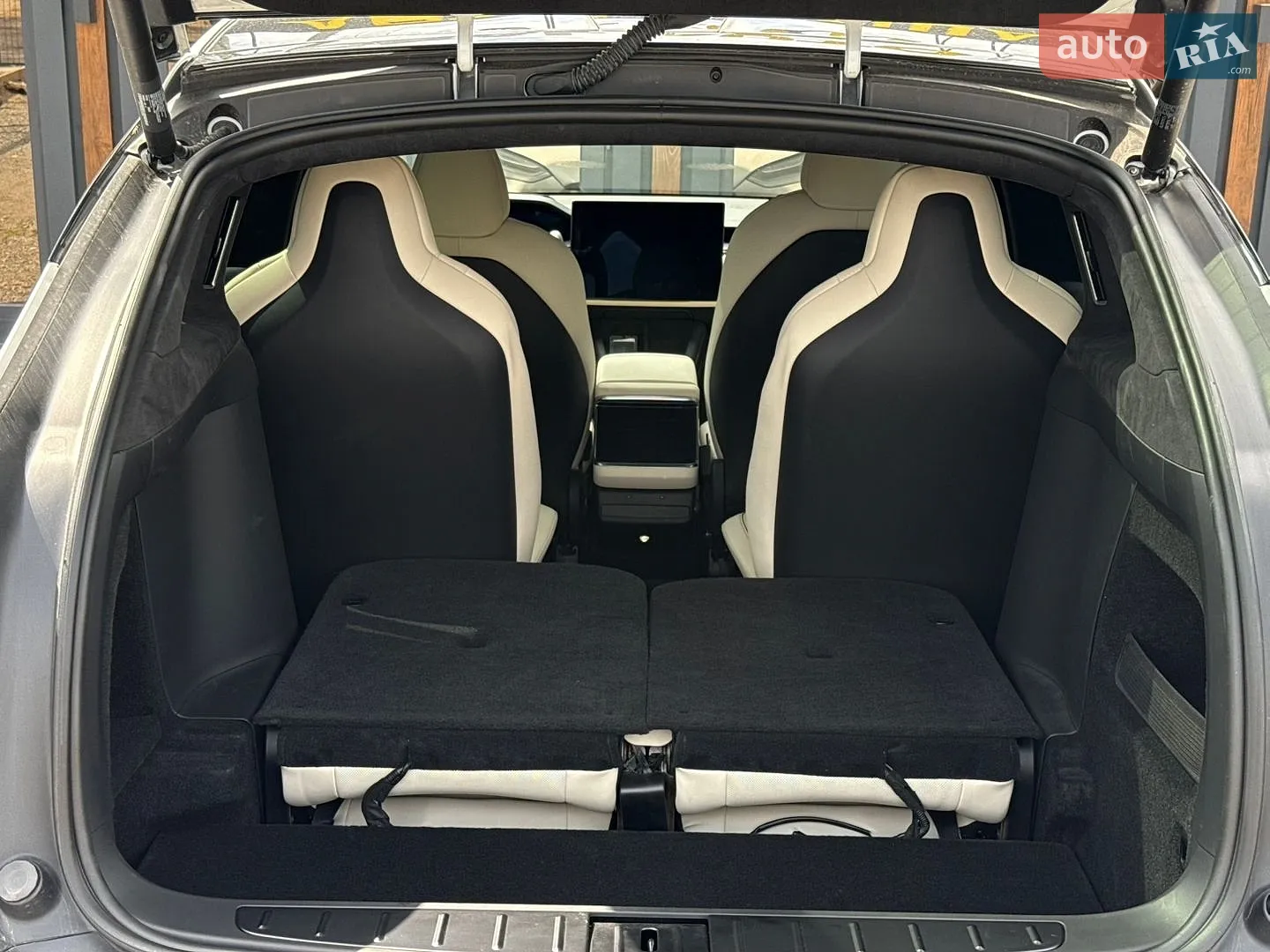 2023 Tesla Model X - мініатюра 30
