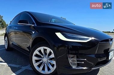 Внедорожник / Кроссовер Tesla Model X 2018 в Черкассах
