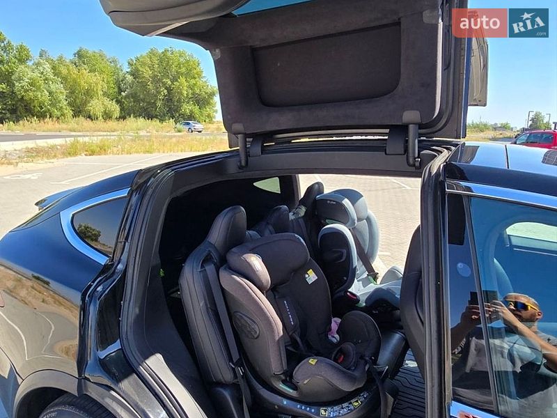 Внедорожник / Кроссовер Tesla Model X 2018 в Черкассах