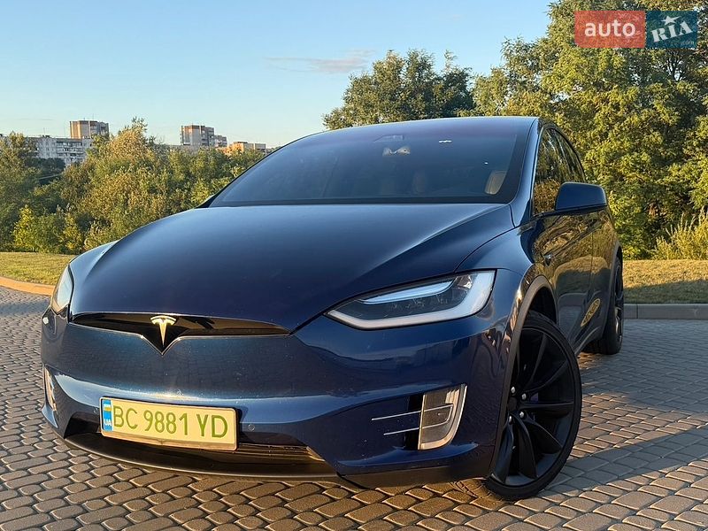 Внедорожник / Кроссовер Tesla Model X 2016 в Львове фото 2 Внедорожник / Кроссовер Tesla Model X 2016 в Львове