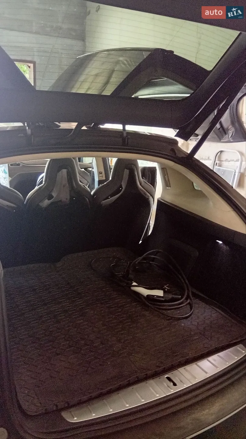 2016 Tesla Model X - мініатюра 5