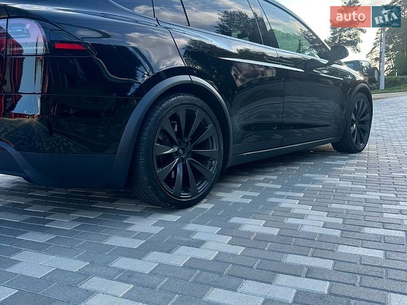 Внедорожник / Кроссовер Tesla Model X 2023 в Львове
