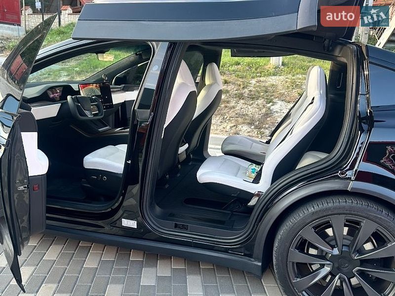 Внедорожник / Кроссовер Tesla Model X 2023 в Львове