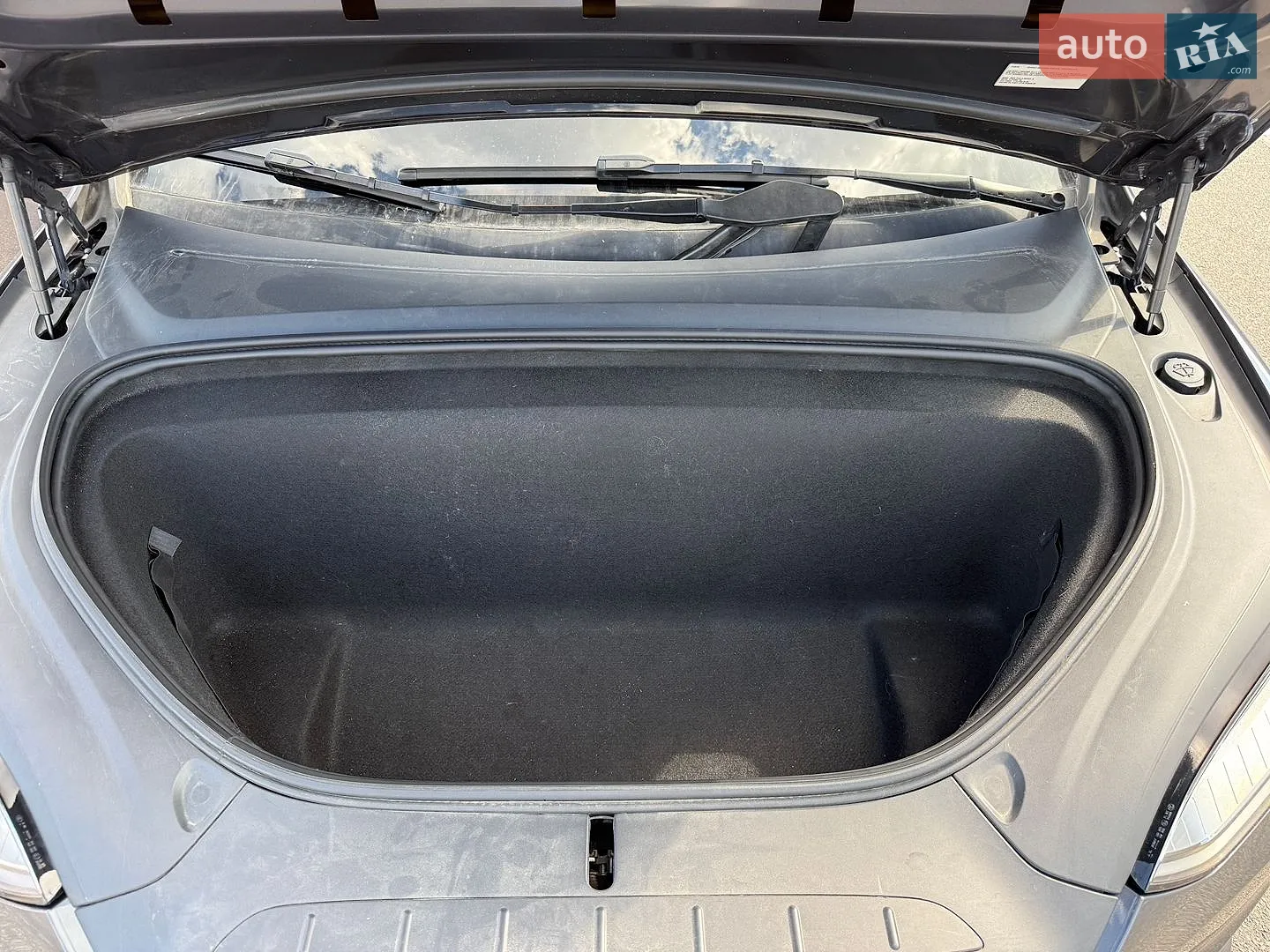 2023 Tesla Model X - мініатюра 31