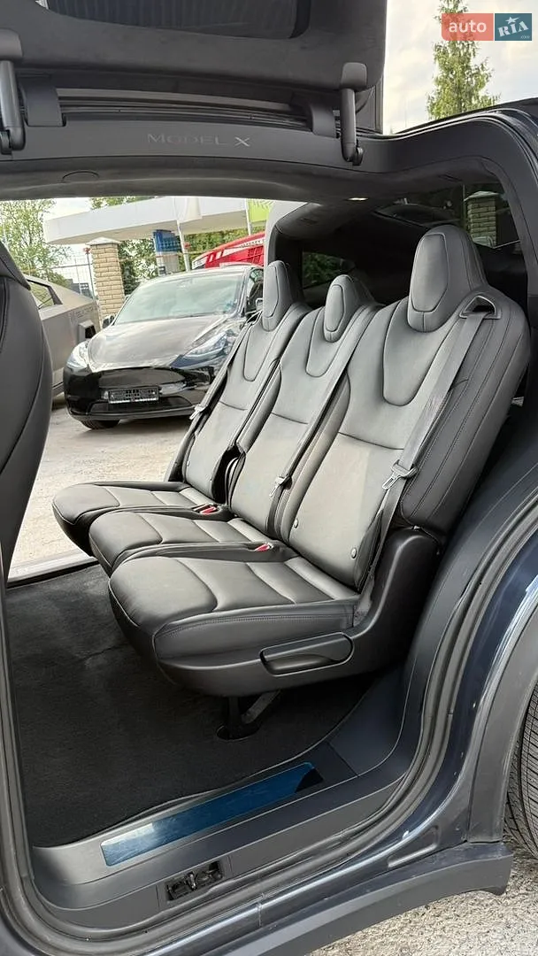 2023 Tesla Model X - мініатюра 25