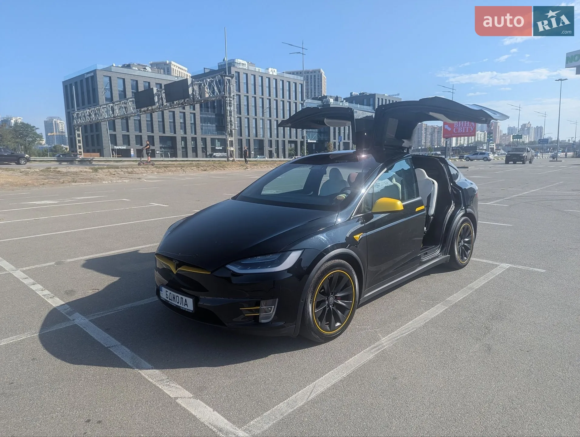 2020 Tesla Model X - фото 1