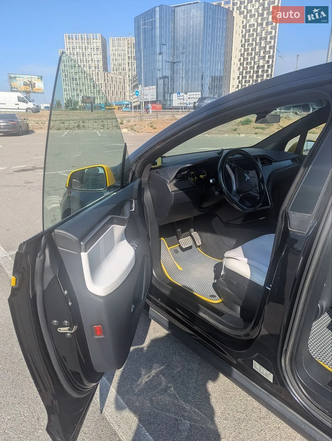 2020 Tesla Model X - мініатюра 5