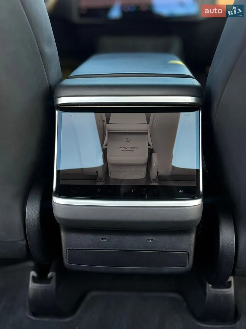 2024 Tesla Model X - мініатюра 12