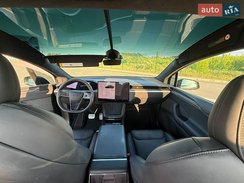 Внедорожник / Кроссовер Tesla Model X 2024 в Ровно
