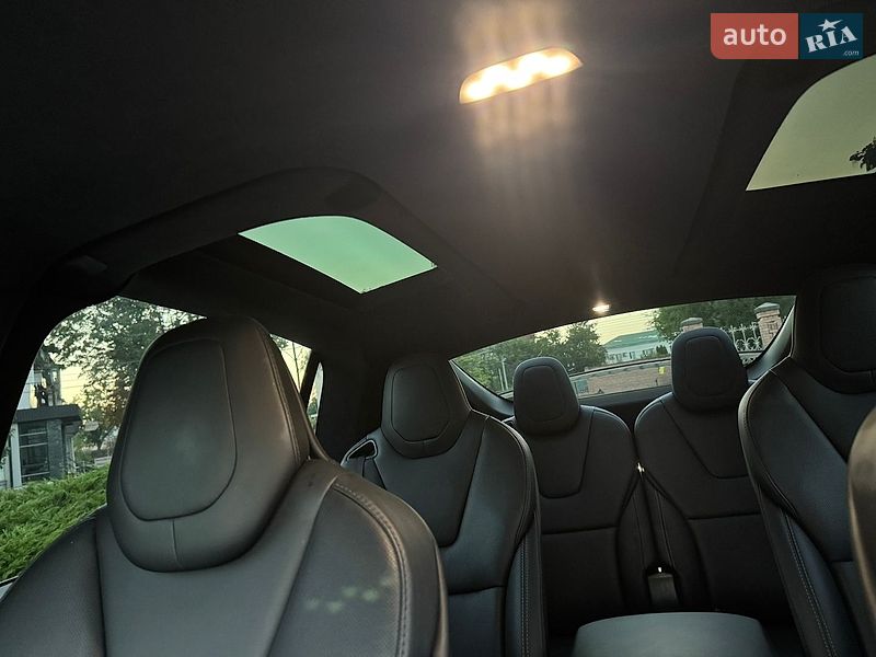 Внедорожник / Кроссовер Tesla Model X 2018 в Белой Церкви