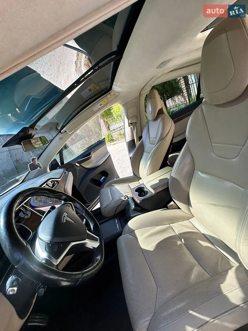 2016 Tesla Model X - мініатюра 8