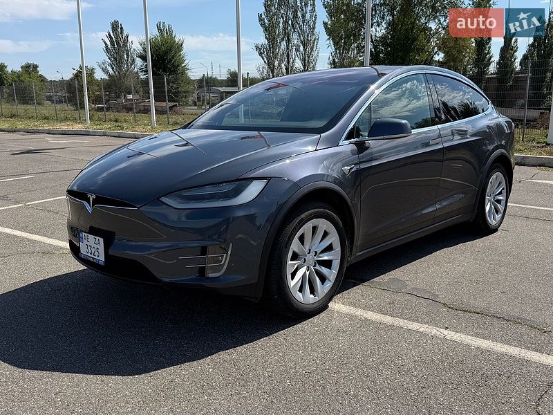 Позашляховик / Кросовер Tesla Model X 2020 в Кривому Розі